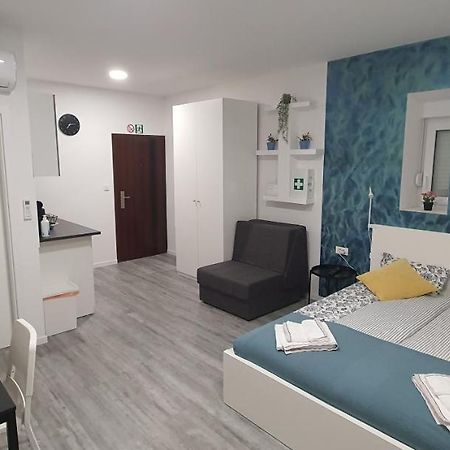 Apartmani Karlo Загреб Экстерьер фото