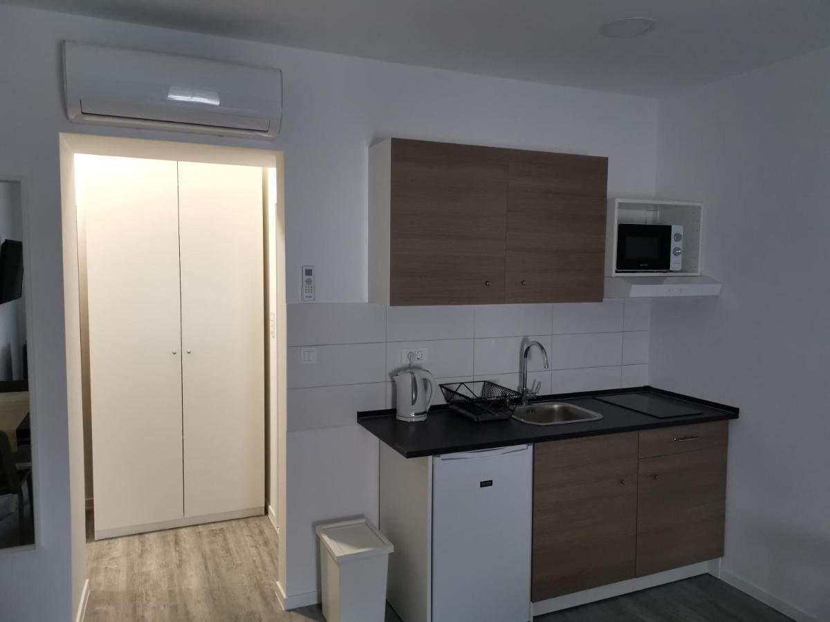 Apartmani Karlo Загреб Экстерьер фото