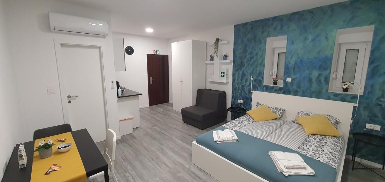 Apartmani Karlo Загреб Экстерьер фото