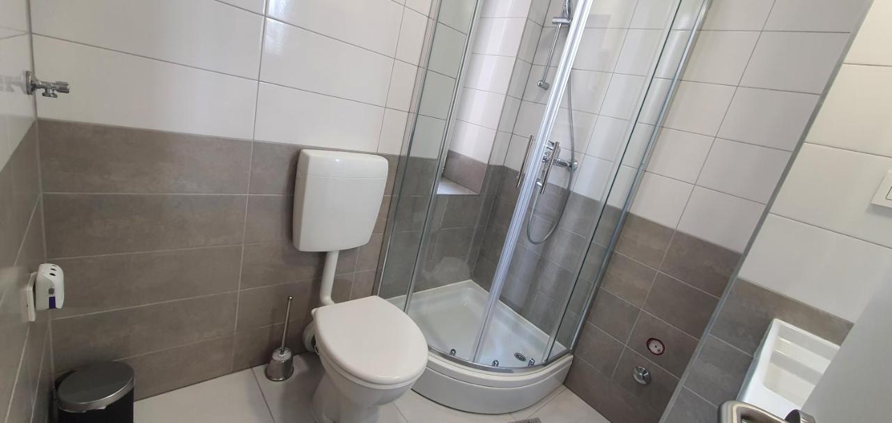 Apartmani Karlo Загреб Экстерьер фото