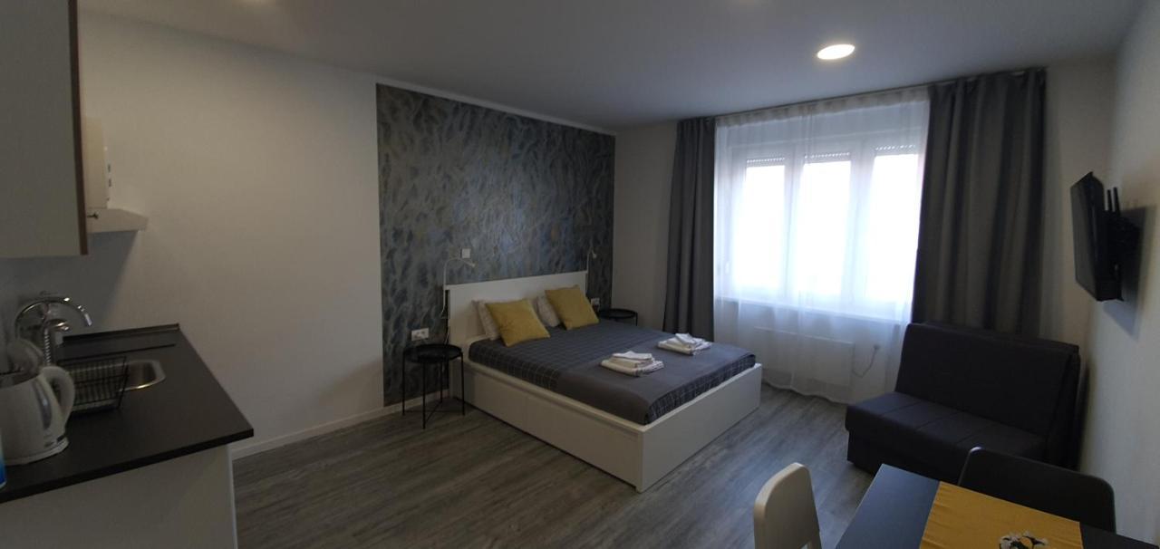 Apartmani Karlo Загреб Экстерьер фото